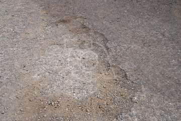 El Cubillo implora por la conexión a la red de saneamiento y el asfaltado de su acceso (Foto TA)